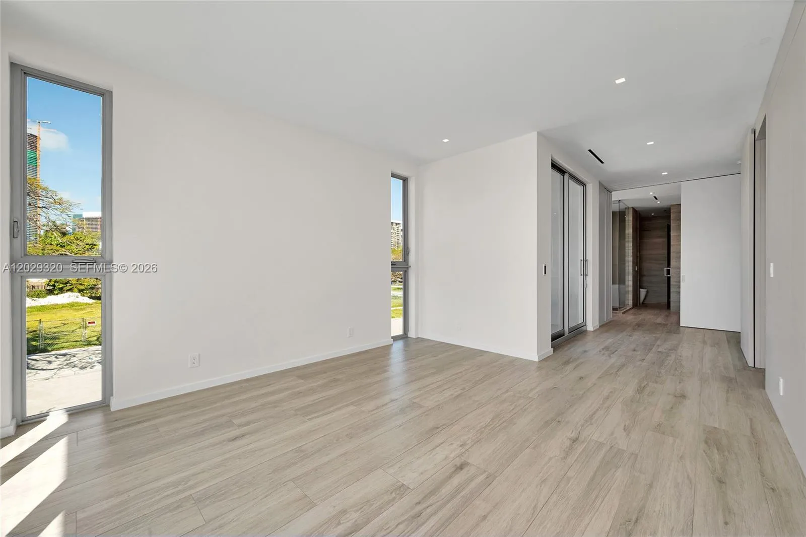 Property photo 144