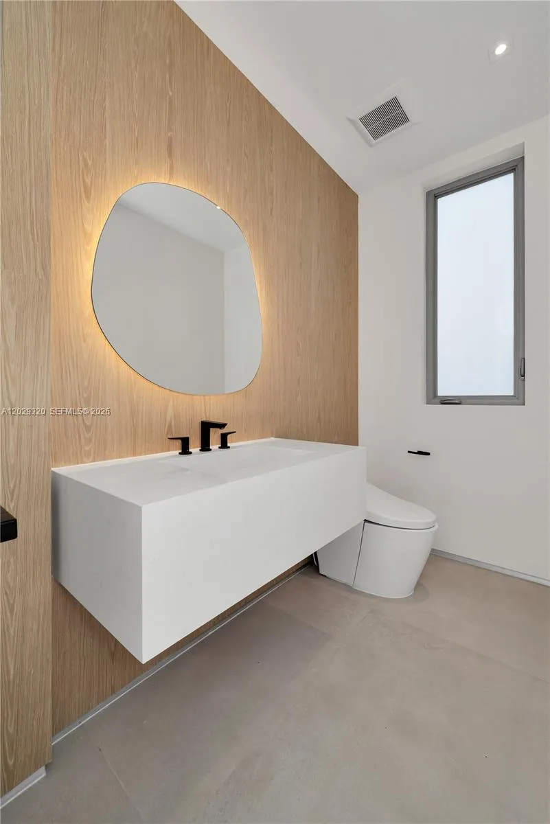 Property photo 61