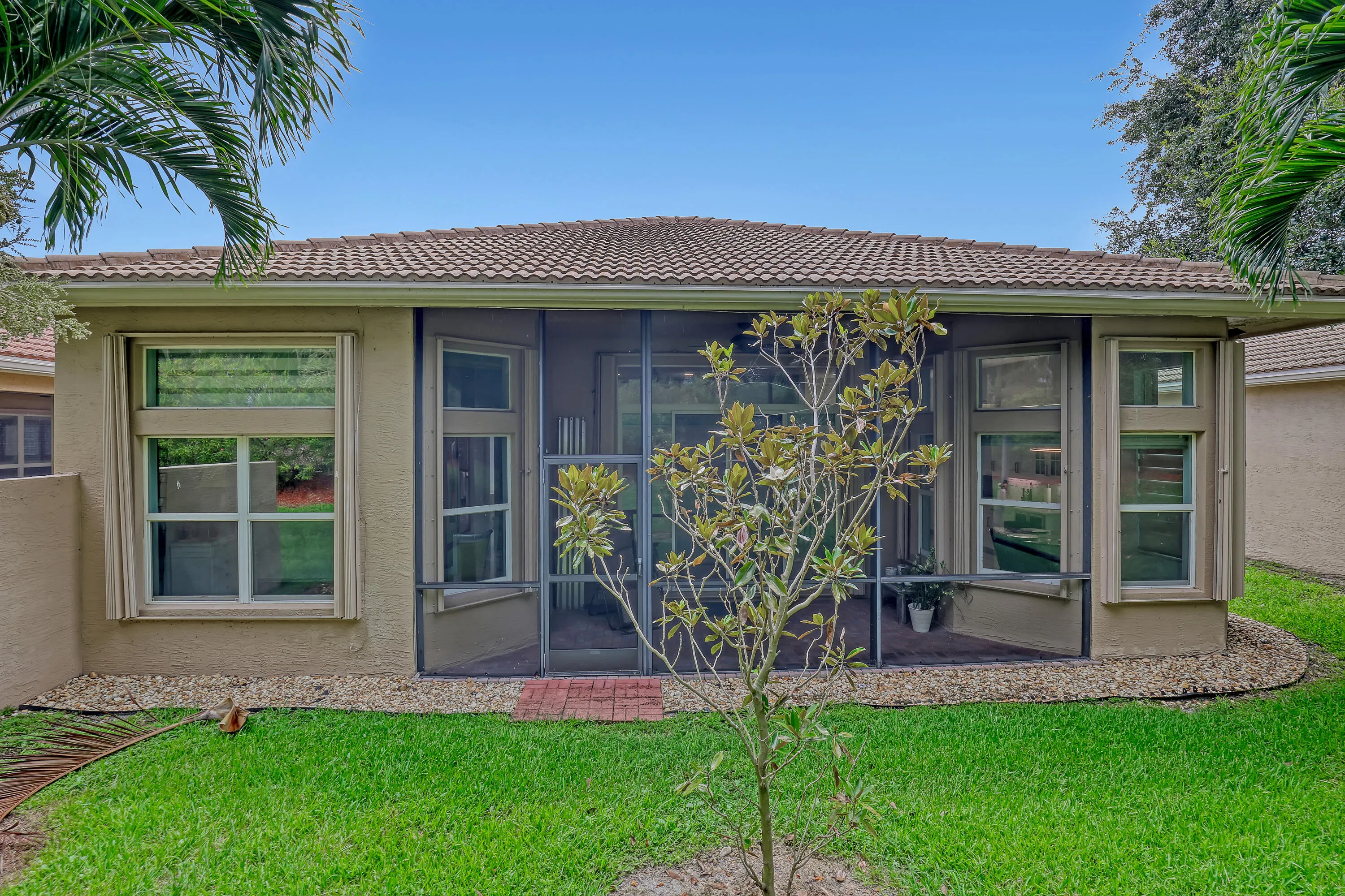 10673 Richfield (29)