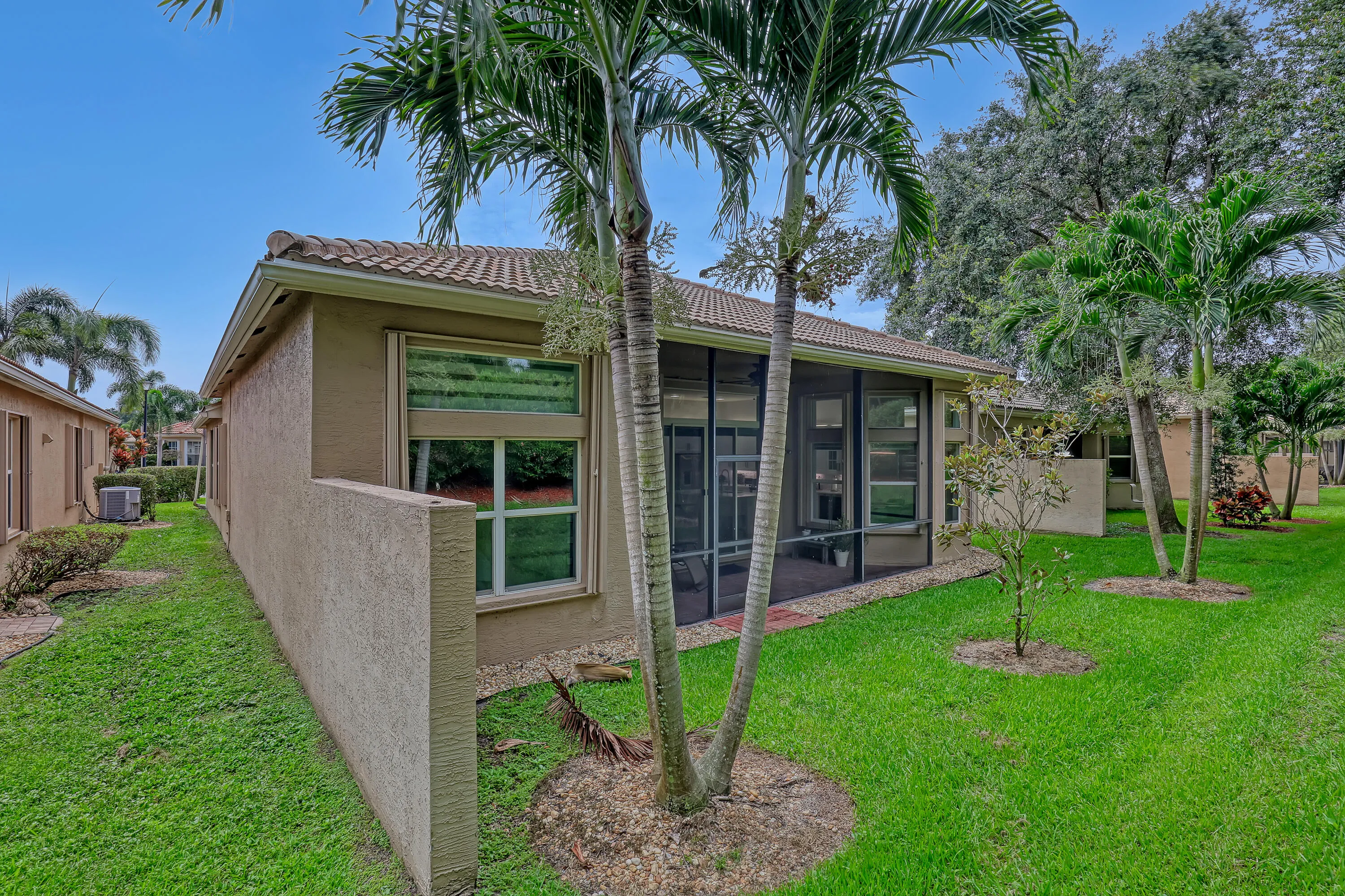 10673 Richfield (30)