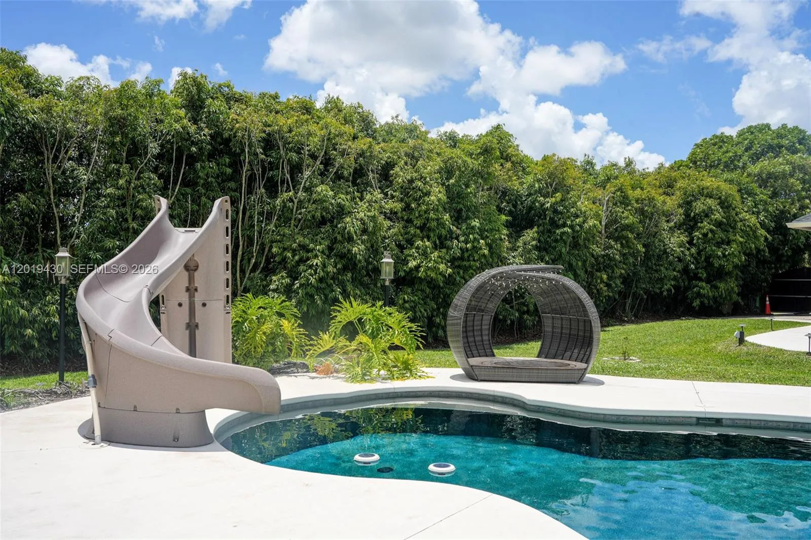 Property photo 61