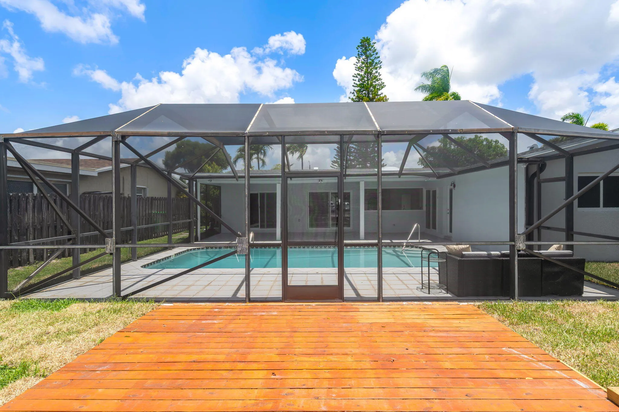 Pool/Deck