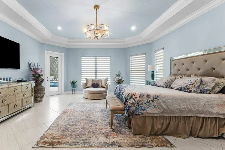 031-2893SouthwestGoldenglowDrive-PalmCit