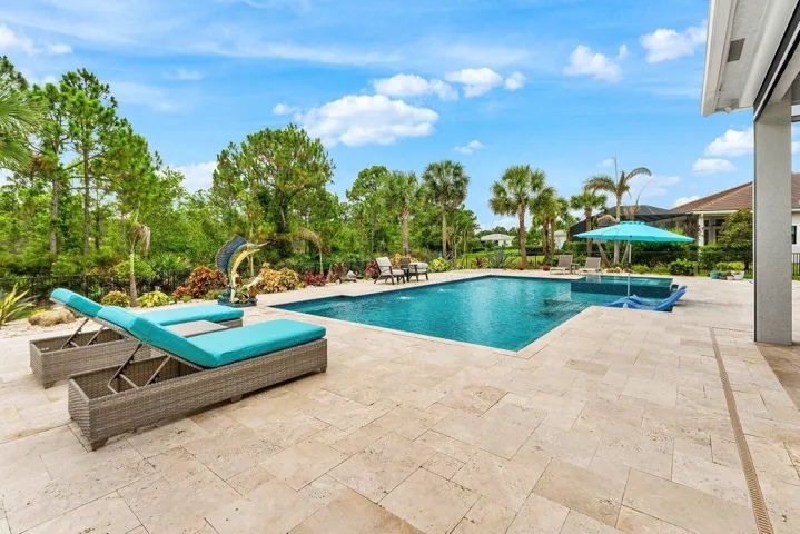 049-2893SouthwestGoldenglowDrive-PalmCit