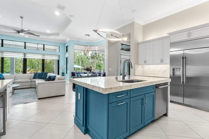014-2893SouthwestGoldenglowDrive-PalmCit