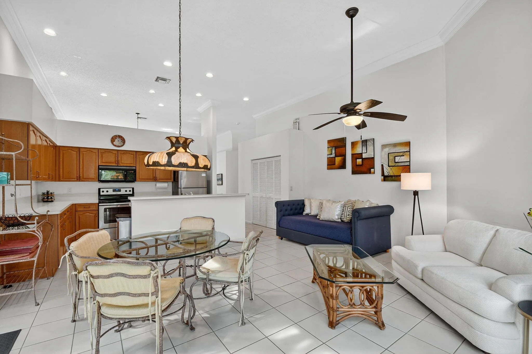 Family Room & Kitchen