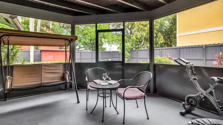 Screened Patio