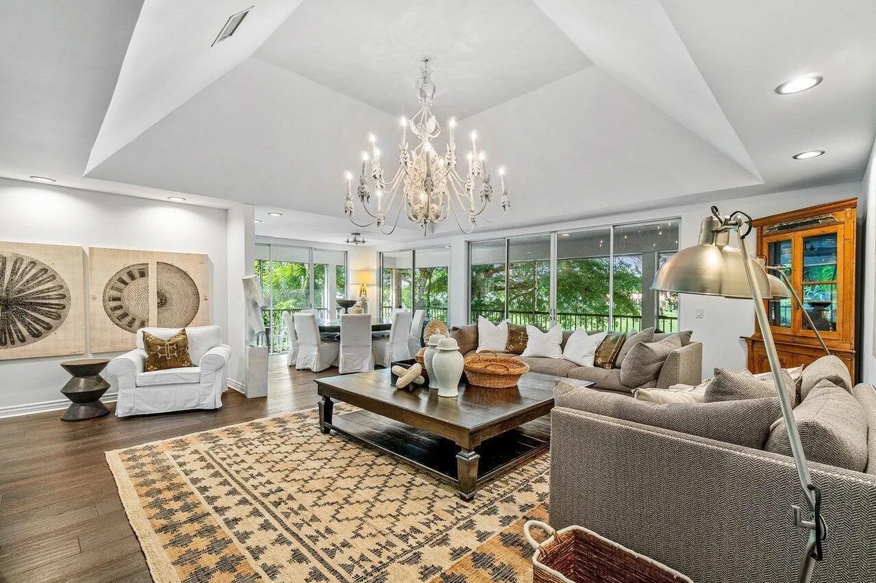 008-11823PebblewoodDrive-Wellington-FL-3