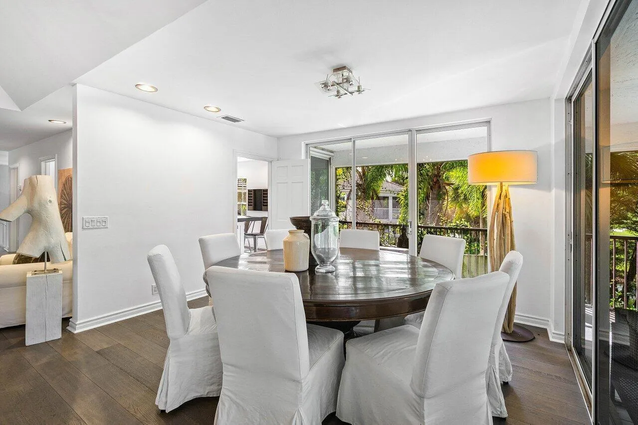 011-11823PebblewoodDrive-Wellington-FL-3