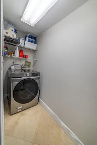 Laundry-Washer