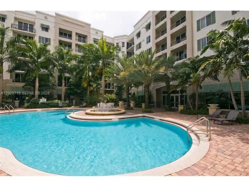 Swimming Pool/Hot Tub/Sauna