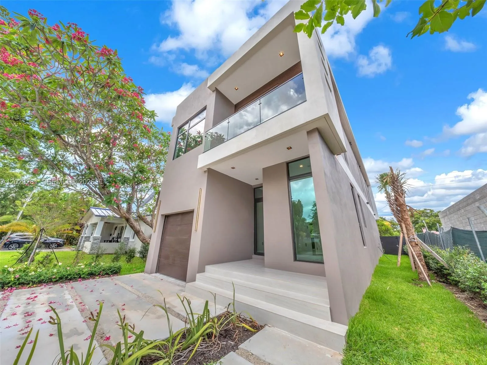 Property photo 95