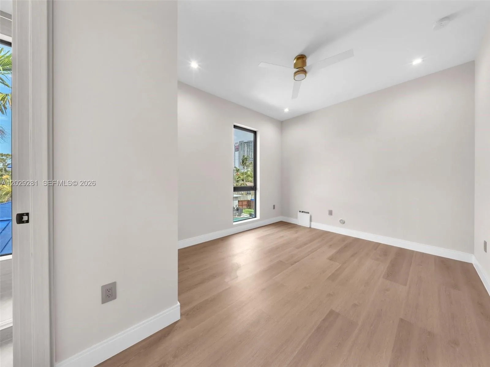 Property photo 76