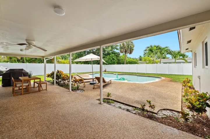 25-web-or-mls-6101-sw-9th-st