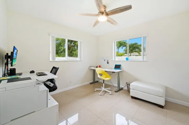 23-web-or-mls-6101-sw-9th-st