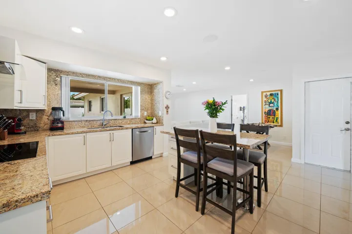 11-web-or-mls-6101-sw-9th-st