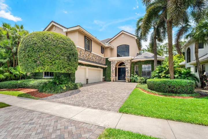 001-10380TrianonPlace-Wellington-FL-3344