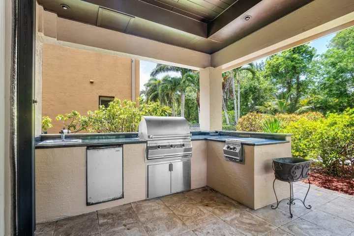 006-10380TrianonPlace-Wellington-FL-3344