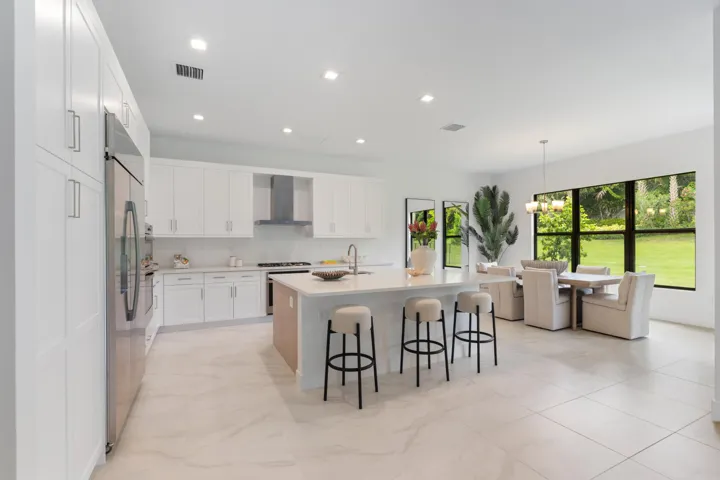 Kitchen & Dining Room