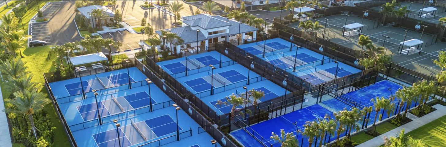 Racket Club