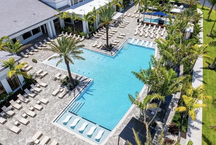Resort Style Pool