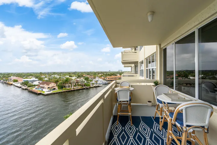 balcony view