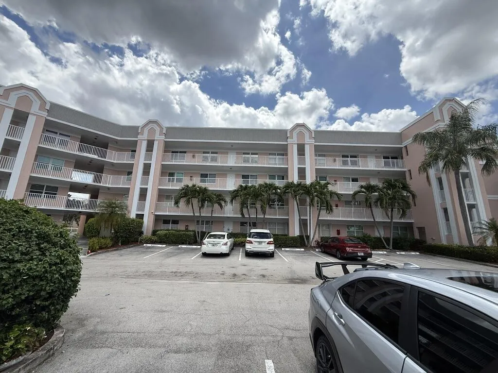 Exterior Front 5