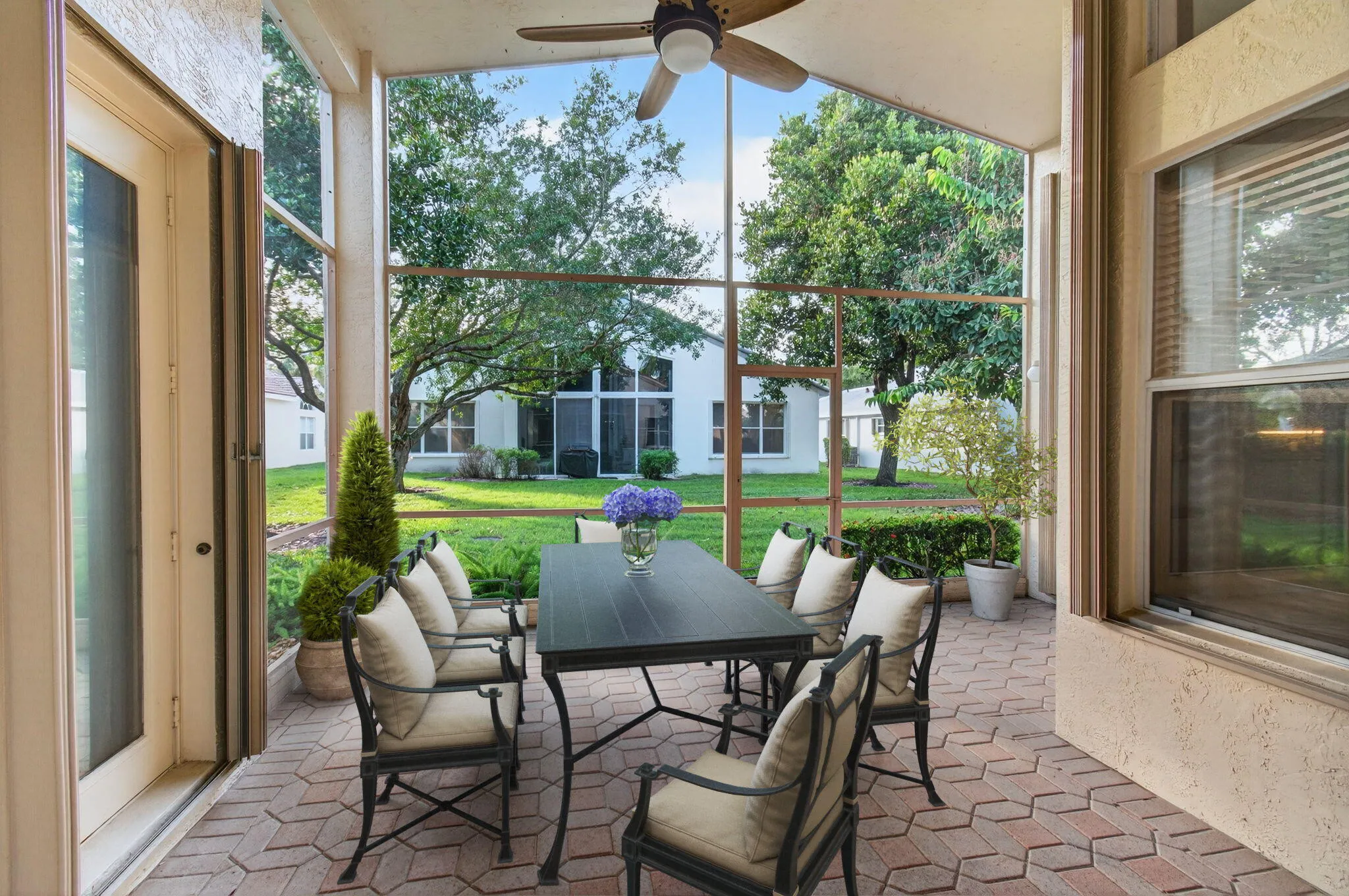 Virtual Lanai staging illustrates all-weather dining