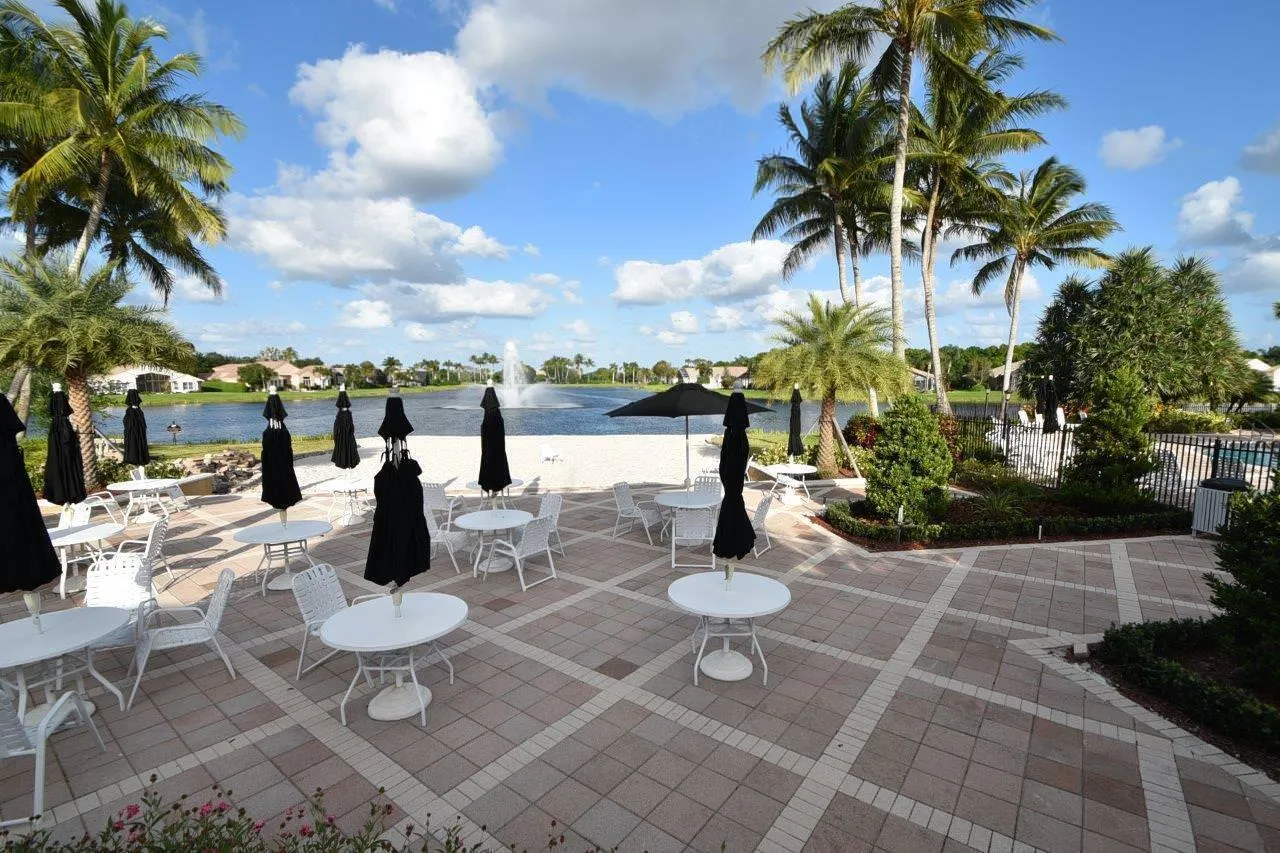 Event and BBQ area on Lower Veranda