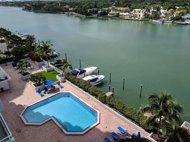 POOL OVERLOOKING THE BAY