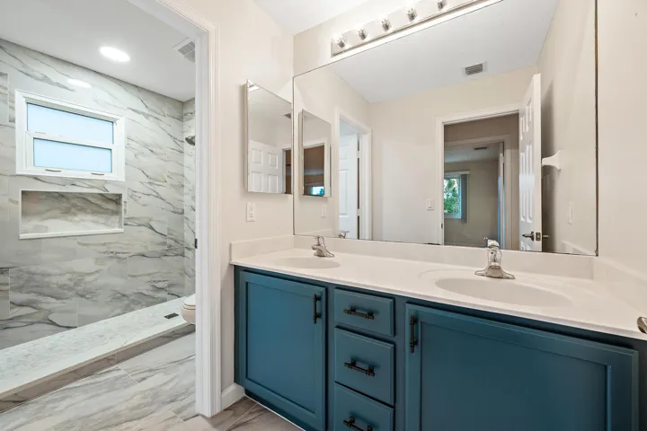 5536 SE Hammock Reserve Terrace-21