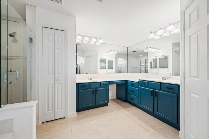 5536 SE Hammock Reserve Terrace-26