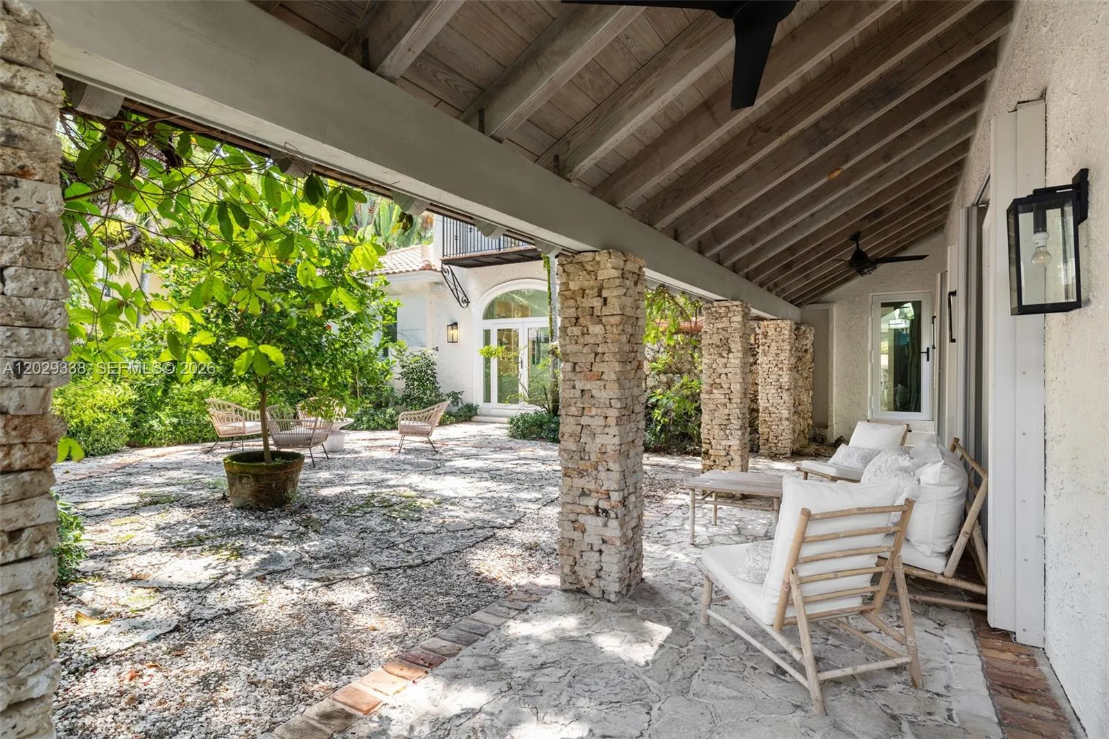 Property photo 28