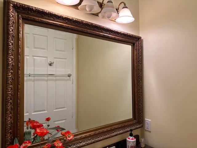 Gueat Bath custom Mirror
