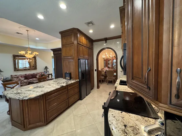 Kichen with Appliances fairly new