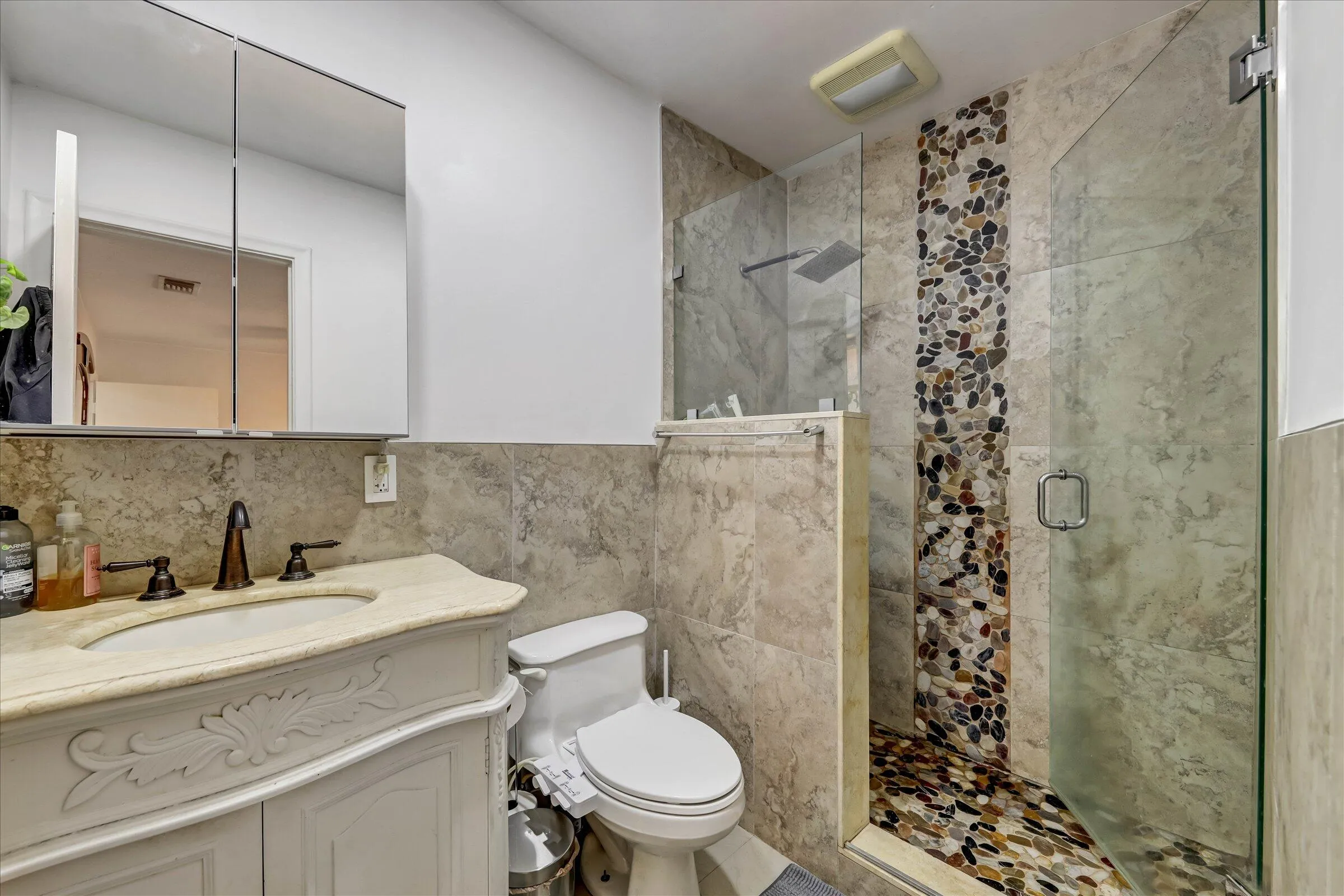26-3850 NE 12th Terrace-26