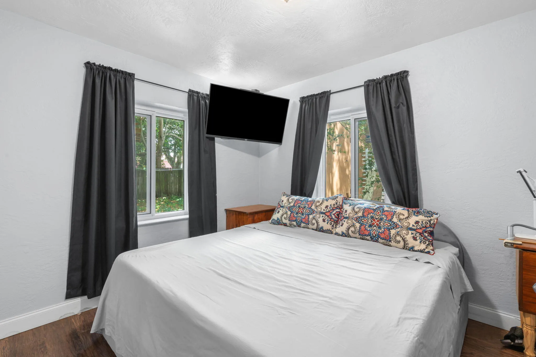 19-web-or-mls-2126 Washington St Hollywo