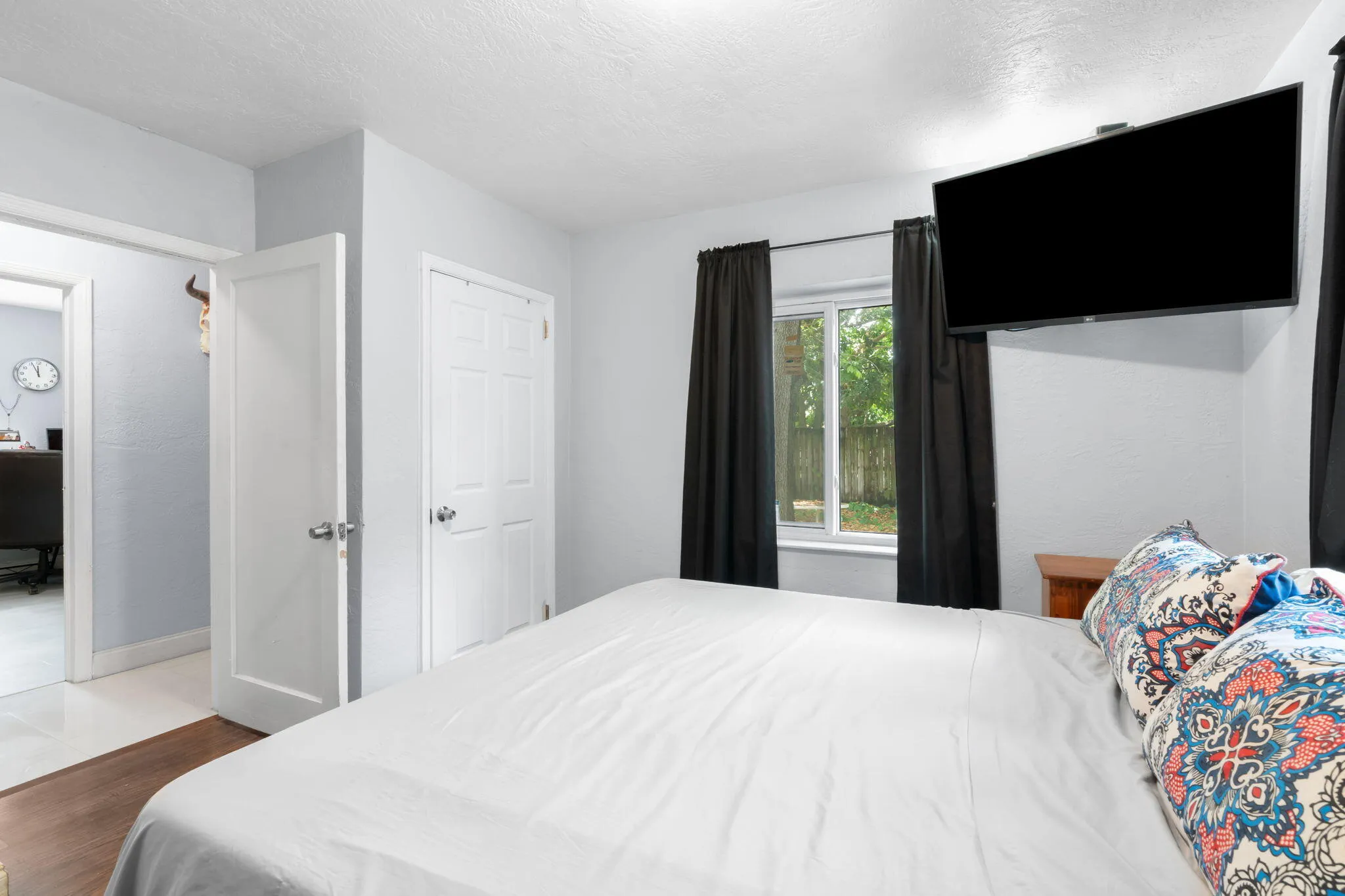 20-web-or-mls-2126 Washington St Hollywo