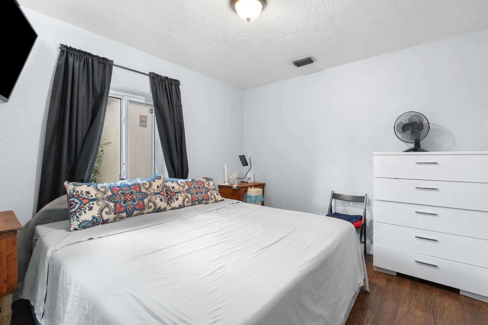 21-web-or-mls-2126 Washington St Hollywo