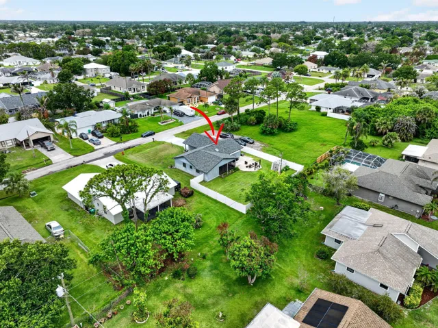 641 SE Streamlet Ave Air Shot
