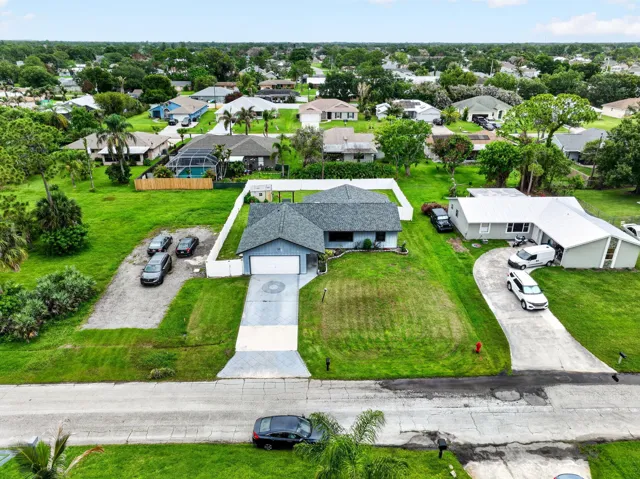 641 SE Streamlet Ave Air Shot