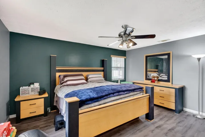 641 SE Streamlet Ave Master Bedroom