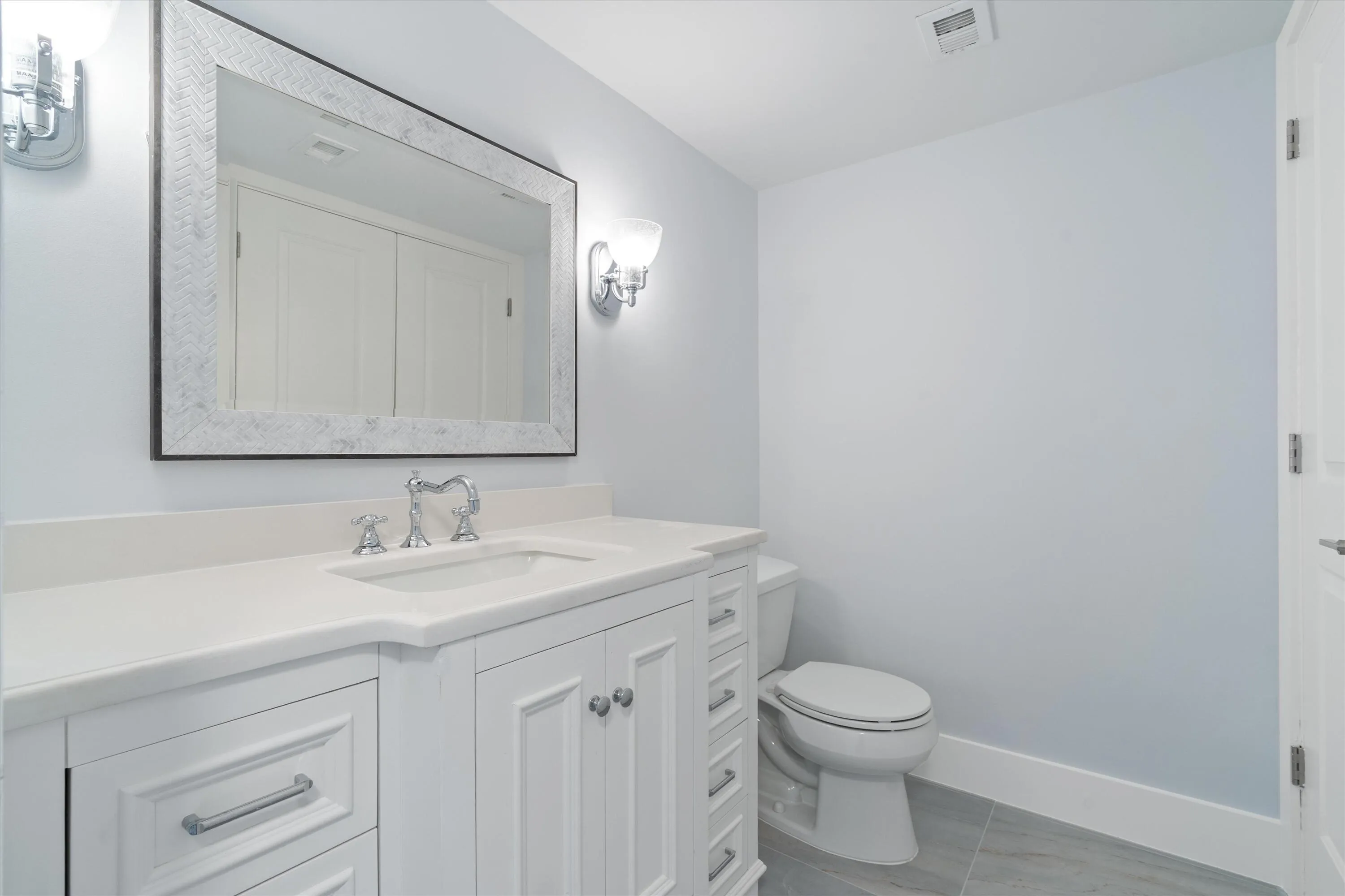 powder room