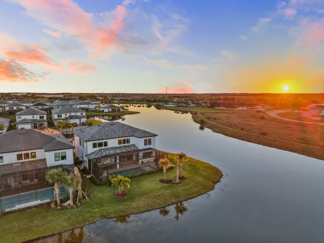 67-web-or-mls-NX Media-1766