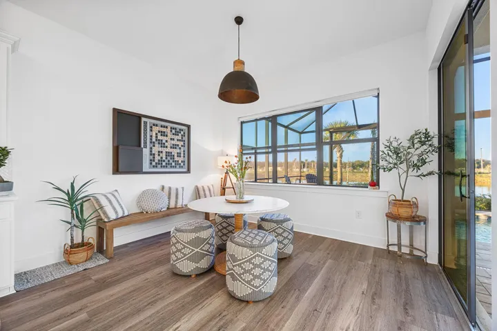 42-web-or-mls-NX Media-1741