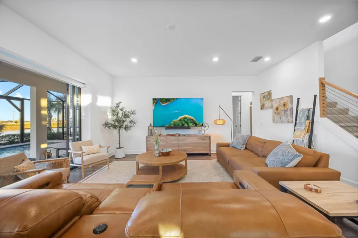 45-web-or-mls-NX Media-1744