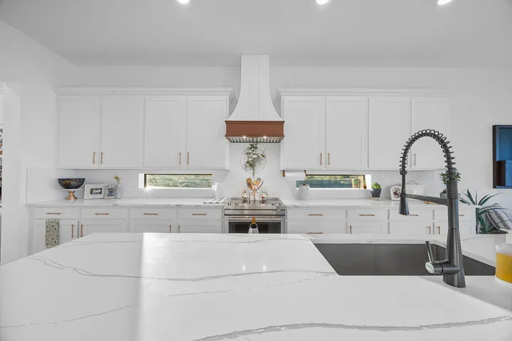 40-web-or-mls-NX Media-1739