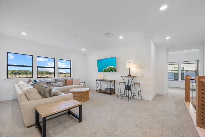 13-web-or-mls-NX Media-1712