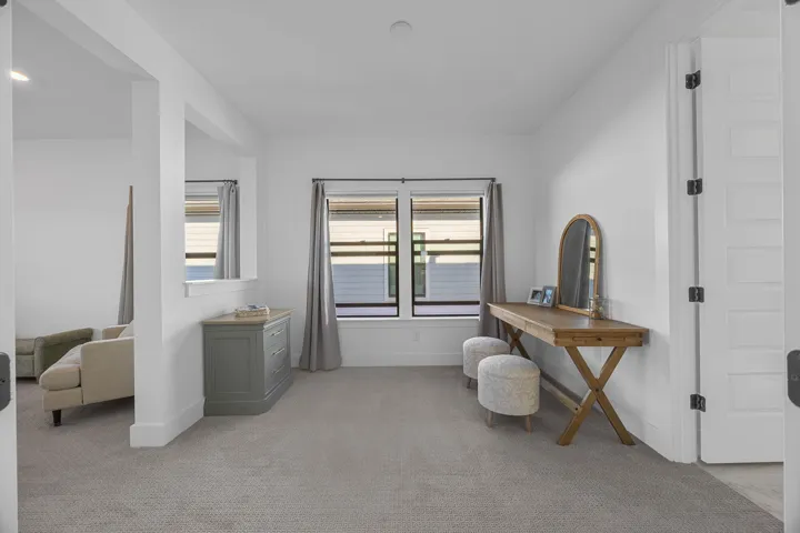 2-web-or-mls-NX Media-1701