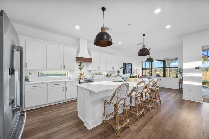39-web-or-mls-NX Media-1738